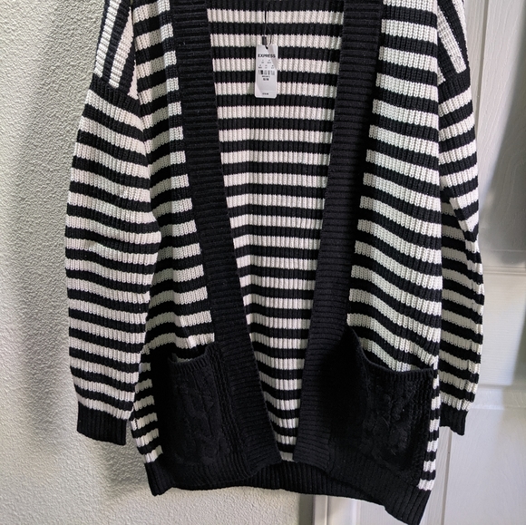 Express shaker knit pocket cover-up Jacket Sweater Cardigan size M - Picture 7 of 7